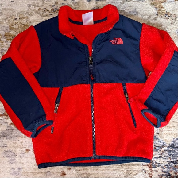 The North Face Kids Jacket - Picture 1 of 4